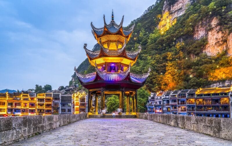 HÀ NỘI – QUÝ DƯƠNG – THANH NHAM CỔ TRẤN - THIÊN HỘ MIÊU TRẠI – TRẤN VIỄN 4N3Đ