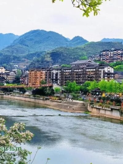 SONG THÀNH KÝ: HÀ NỘI – QUÝ CHÂU – TRÙNG KHÁNH